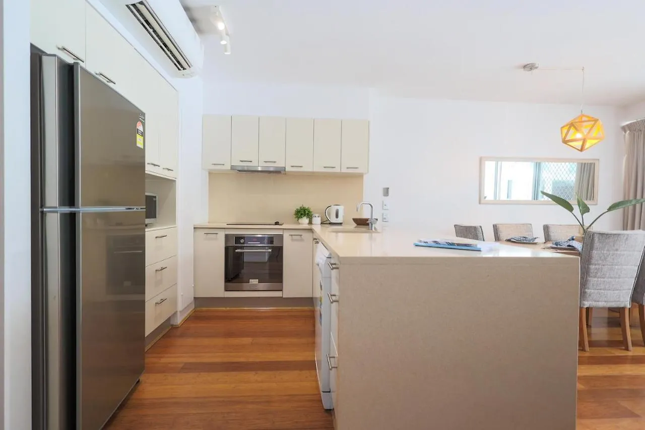 The Cove Noosa - Apartment 5  ヌーサヘッズ